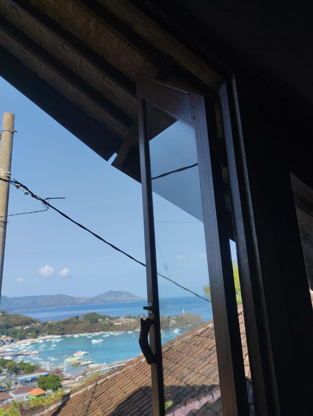 Yoga Bale House Hotel การางาเซ็ม ภายนอก รูปภาพ