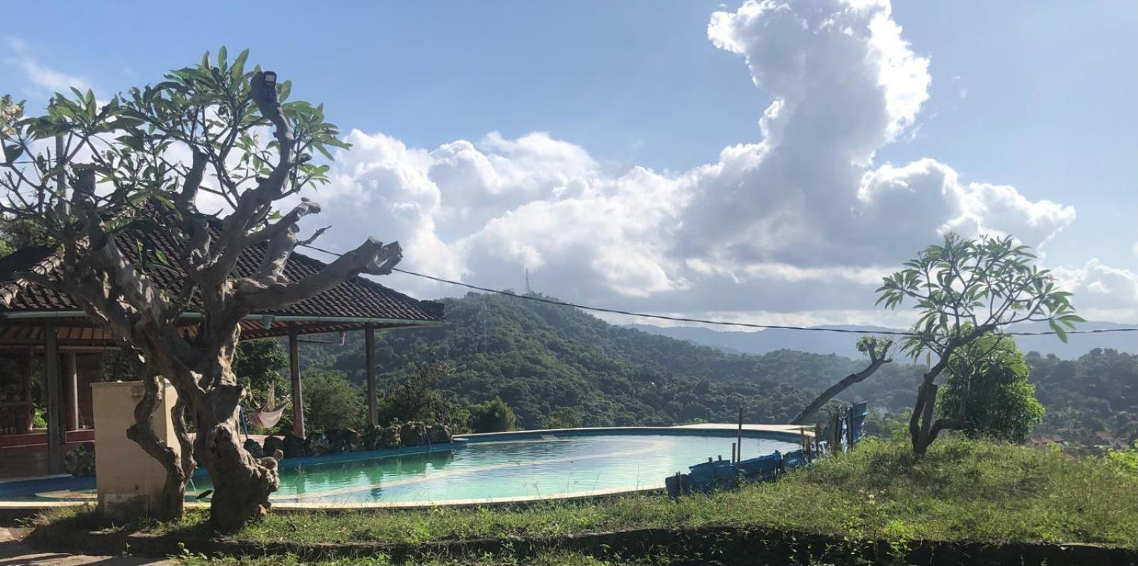 Yoga Bale House Hotel การางาเซ็ม ภายนอก รูปภาพ